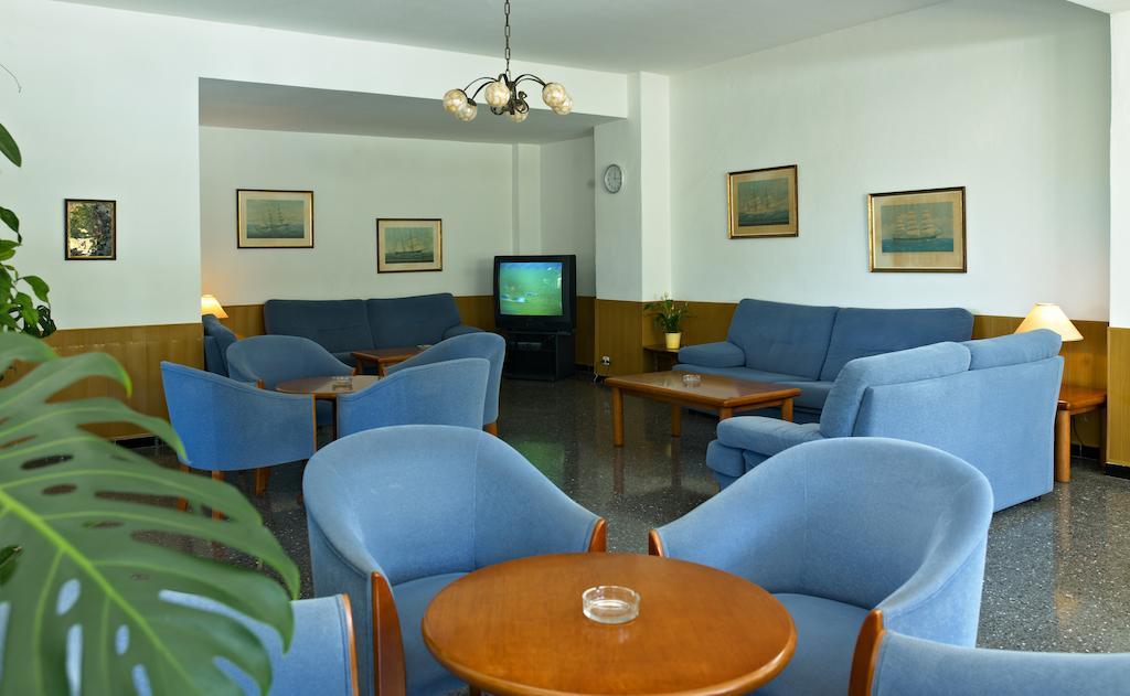 Hotel Condemar Santanyi Exterior photo