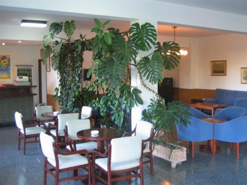 Hotel Condemar Santanyi Exterior photo